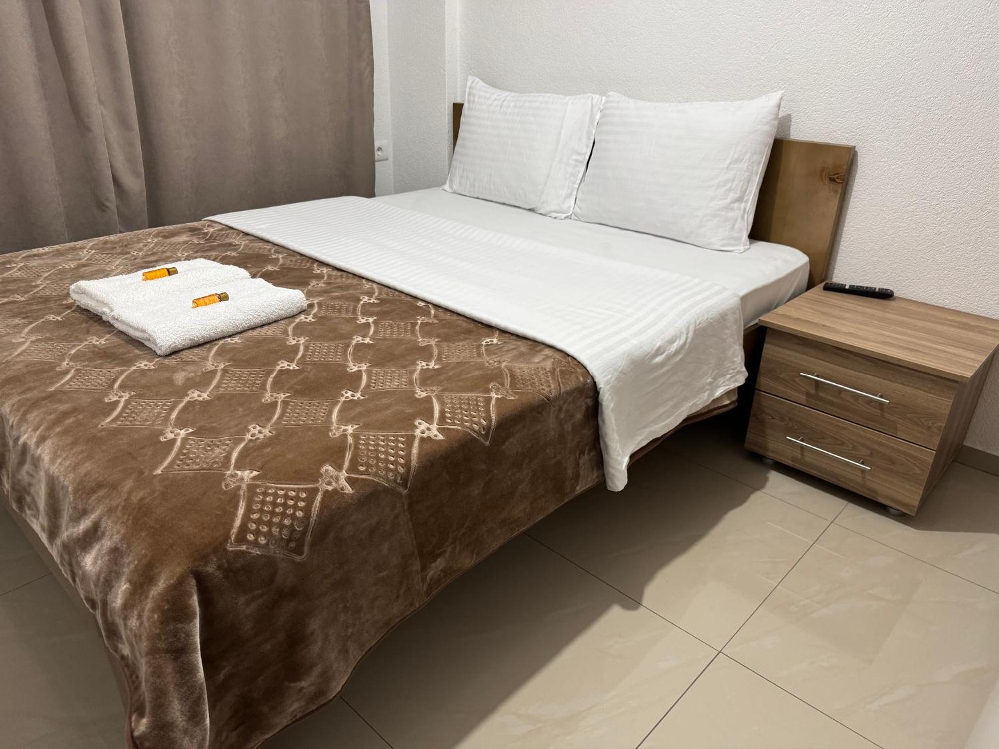 Hotel Majestic Струга Екстер'єр фото